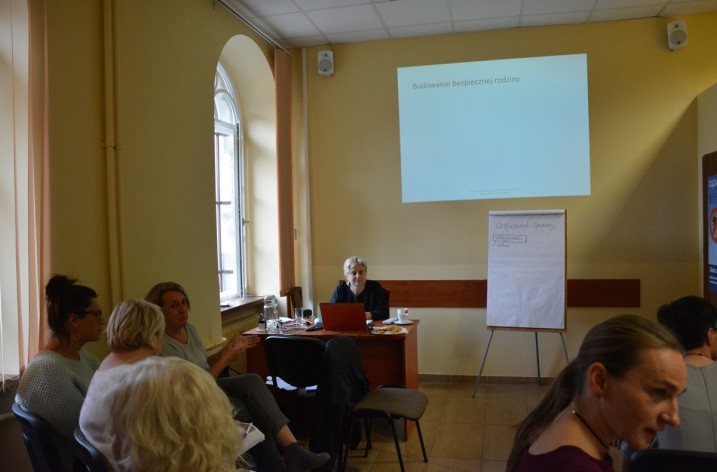 Szkolenia pracowników MOPS