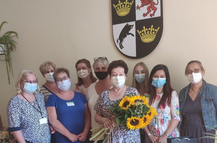 Wieloletnia pracownica przeszła na emeryturę